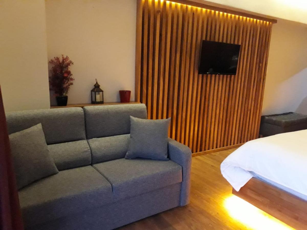 Palmiye Konuk Evi Foca Kültér fotó